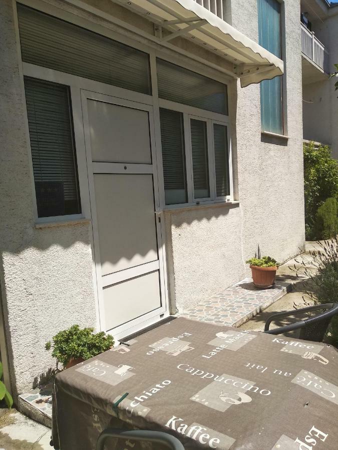 Apartment Fjaka สปลิท ภายนอก รูปภาพ